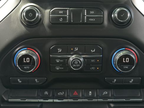 Used 2020 Chevrolet Silverado 1500 LT w/ Texas Edition RWD image 12