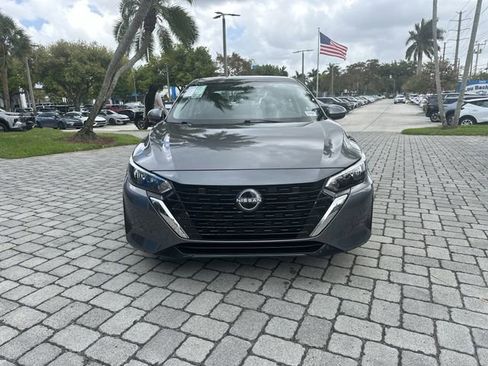 Used 2025 Nissan Sentra S FWD image 17