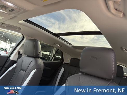 New 2026 Buick Envision Sport Touring AWD/4WD image 15