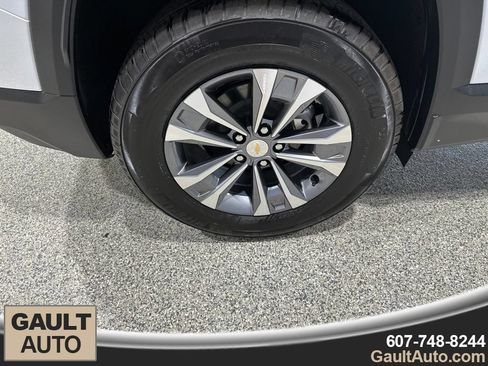 Used 2026 Chevrolet Equinox LT w/ Convenience Package II AWD/4WD image 21