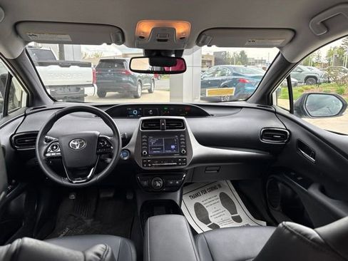 Used 2021 Toyota Prius FWD image 23