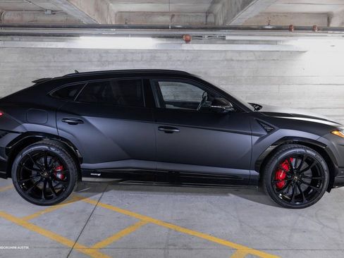Used 2024 Lamborghini Urus S AWD/4WD image 17