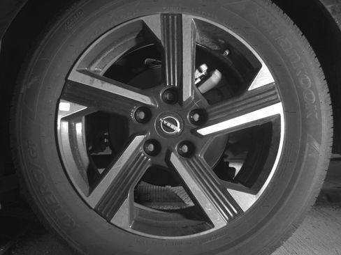 Used 2025 Nissan Sentra SV image 14