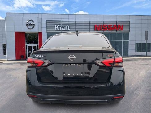 New 2025 Nissan Versa SR image 4