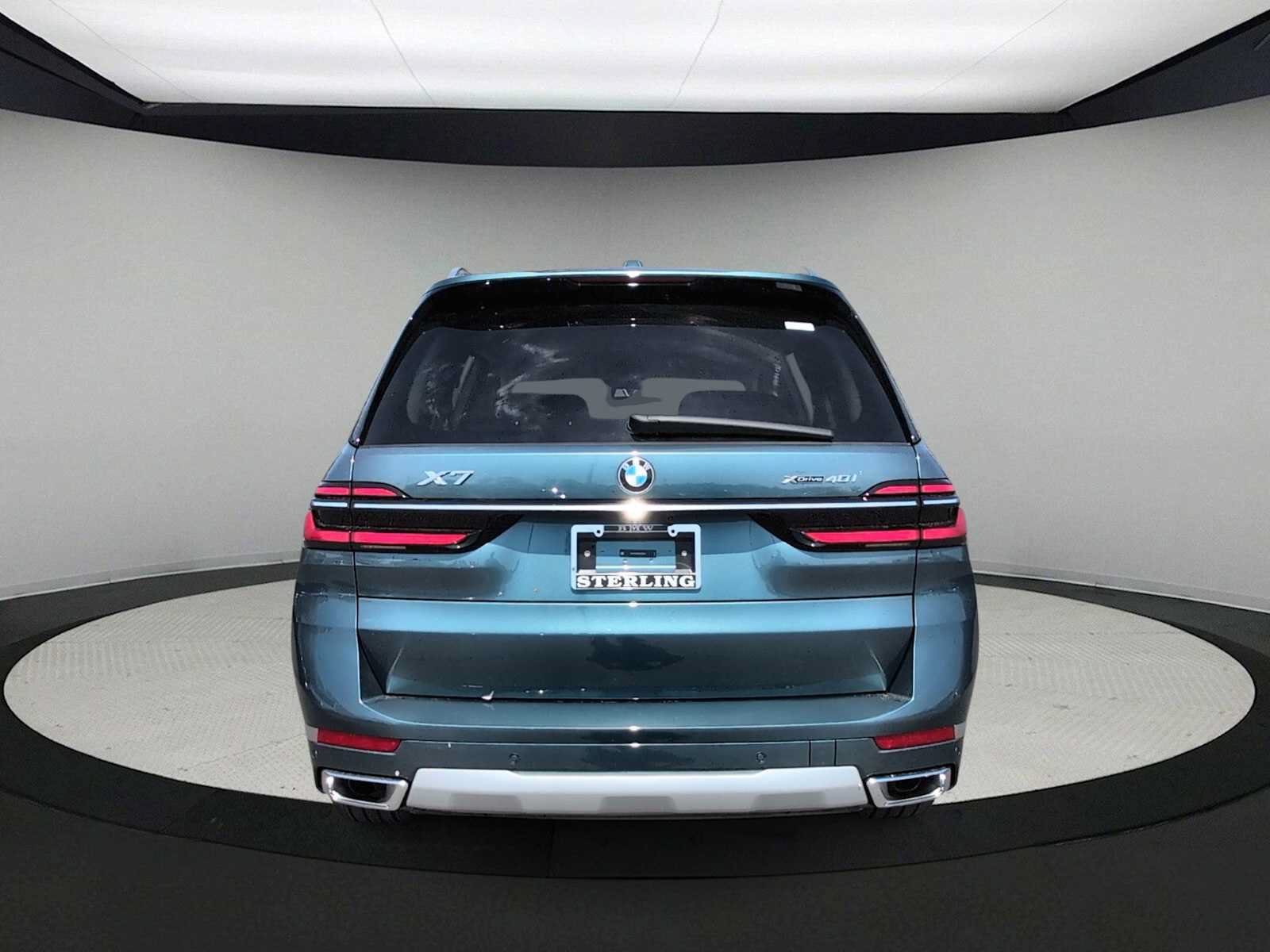 Used 2026 BMW X7 xDrive40i w/ Premium Package AWD/4WD image 7