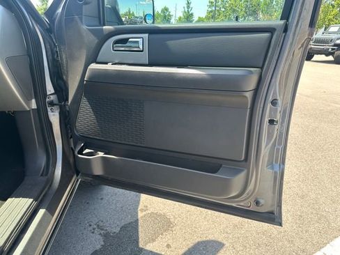 Used 2011 Ford Expedition Limited w/ 301A Rapid Spec Order Code AWD/4WD image 22