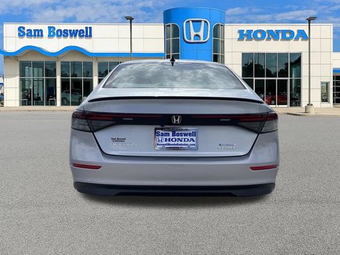Used 2024 Honda Accord Sport image 5