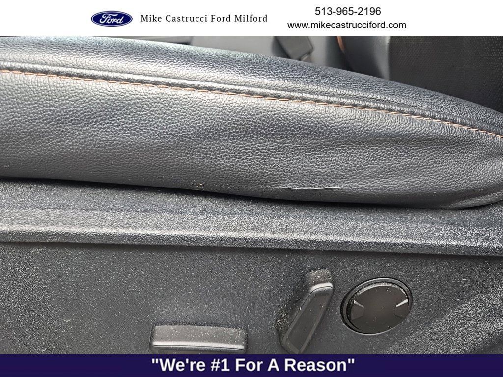 Used 2025 Ford F350 Lariat w/ Lariat Ultimate Package AWD/4WD image 12