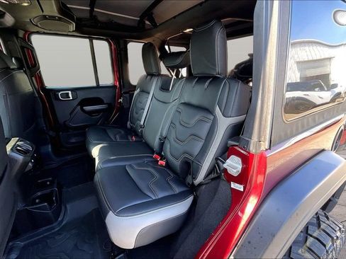 Used 2021 Jeep Wrangler Unlimited Sport AWD/4WD image 26