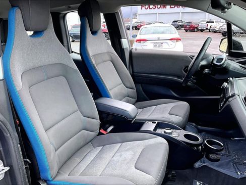 Used 2017 BMW i3 w/ Range Extender image 8