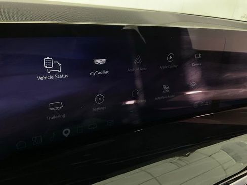 Used 2025 Cadillac Escalade Sport w/ Touring Package AWD/4WD image 11