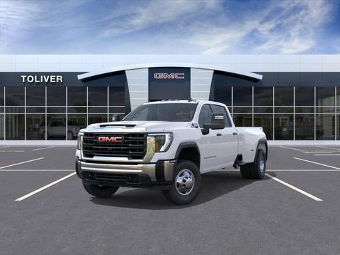 New 2026 GMC Sierra 3500 Pro AWD/4WD image 9