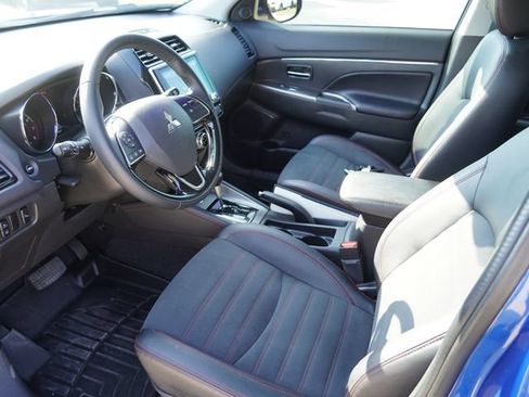 Used 2024 Mitsubishi Outlander Sport ES AWD/4WD image 19