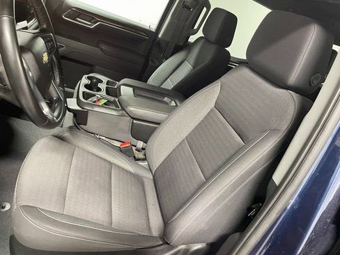 Used 2023 Chevrolet Silverado 1500 LT AWD/4WD image 12
