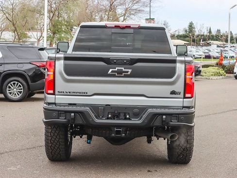 New 2026 Chevrolet Silverado 2500 ZR2 w/ ZR2 Bison Edition image 3