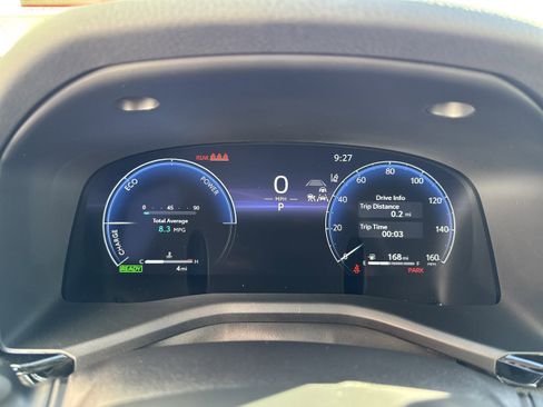Used 2026 Toyota Camry XLE AWD/4WD image 16