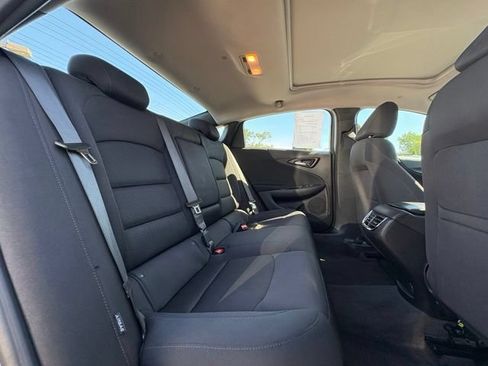Used 2024 Chevrolet Malibu LT FWD image 28
