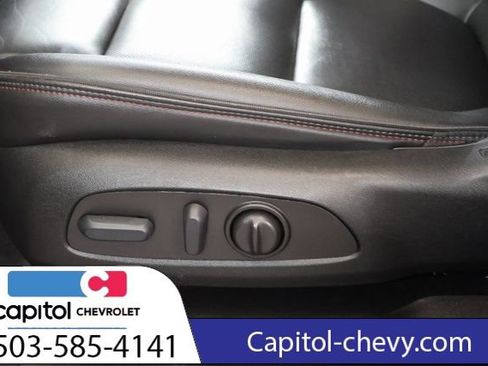 Used 2023 Chevrolet Traverse RS w/ LPO, Cargo Package AWD/4WD image 15