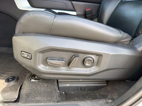 Used 2024 Toyota Tundra Platinum w/ TRD Off-Road Package AWD/4WD image 13