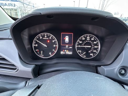 Certified 2024 Subaru Crosstrek 2.5i Limited w/ Crosstrek Mirror Package image 13