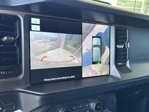 Used 2023 Ford Bronco Outer Banks image 22