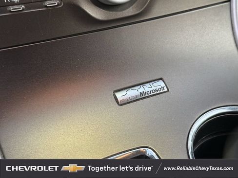 Used 2012 Ford Edge SEL FWD image 20
