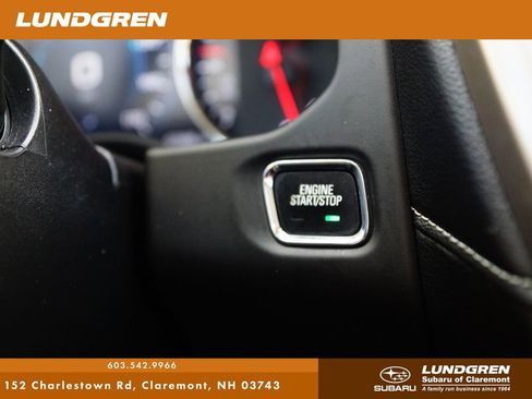 Used 2017 GMC Acadia Denali w/ Technology Package image 21