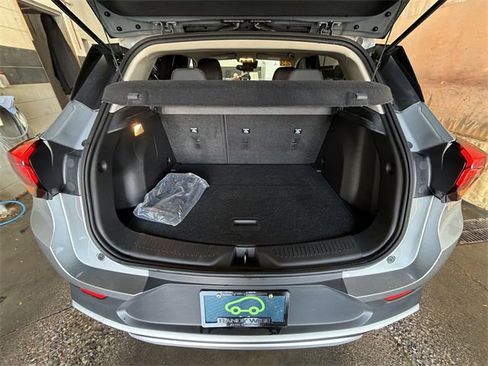 Certified 2023 Buick Encore GX Preferred w/ Cold Weather Comfort Package image 24