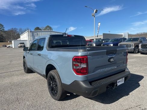 New 2025 Ford Maverick XLT w/ XLT Luxury Package image 5