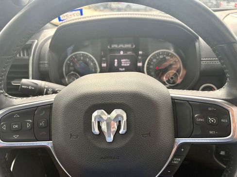 Used 2023 RAM 1500 Laramie AWD/4WD image 16