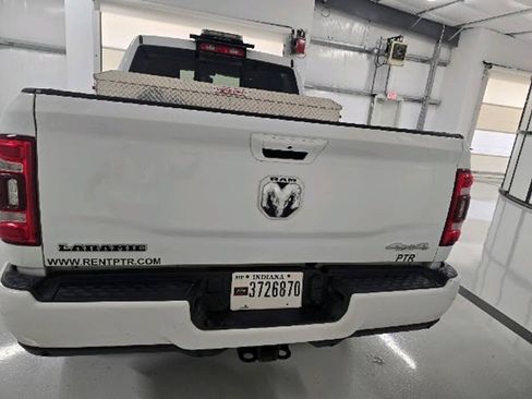 Used 2024 RAM 2500 Laramie w/ Bed Utility Group AWD/4WD image 8