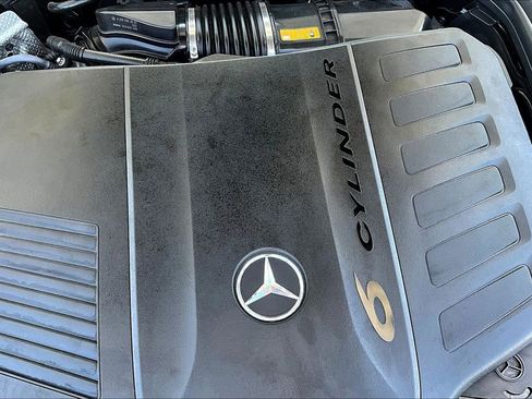 Used 2023 Mercedes-Benz E 450 4MATIC Sedan image 32
