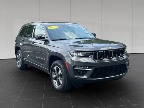 Used 2024 Jeep Grand Cherokee Limited 4xe AWD/4WD image 7