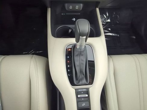 New 2026 Honda HR-V EX-L image 38