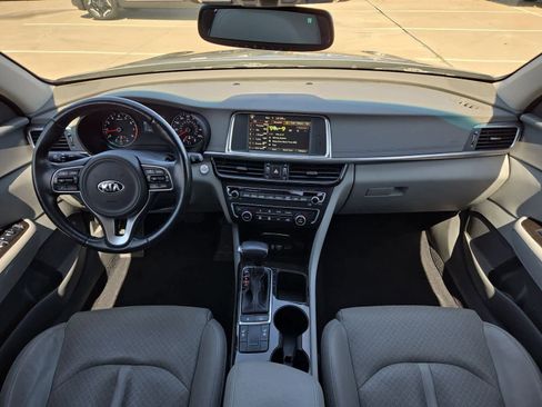 Used 2016 Kia Optima EX w/ Premium Package image 13