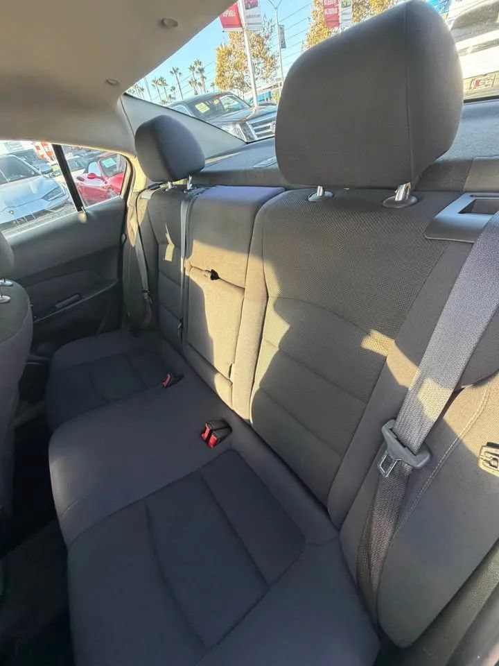 Used 2013 Chevrolet Cruze LT FWD image 8