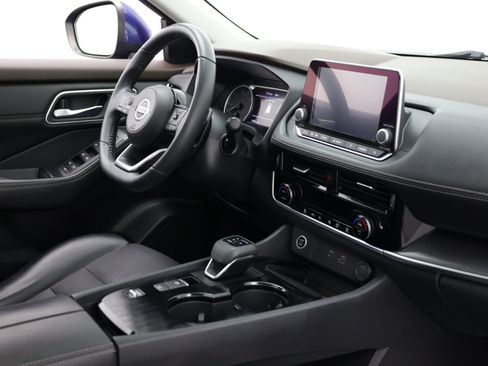 Used 2021 Nissan Rogue SV w/ Premium Package FWD image 40