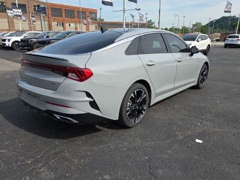 Used 2024 Kia K5 GT-Line AWD/4WD image 7