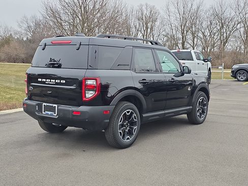 New 2025 Ford Bronco Sport Outer Banks AWD/4WD image 4