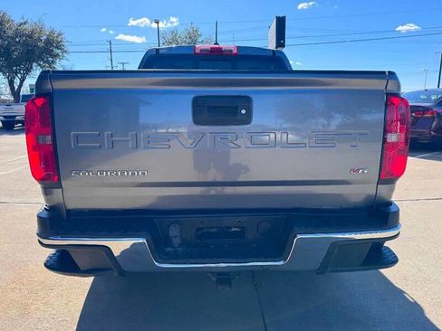 Used 2021 Chevrolet Colorado LT w/ LT Convenience Package image 6