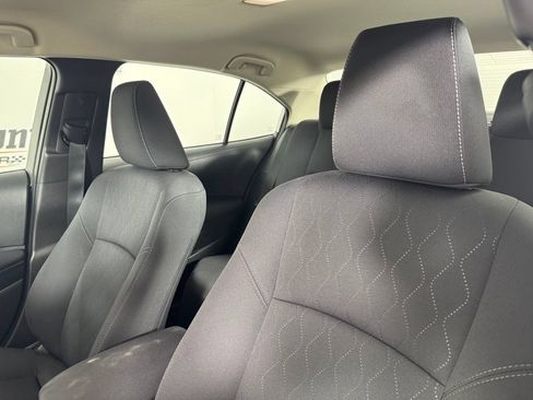 Used 2025 Toyota Corolla LE FWD image 24