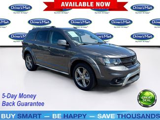 Used 2017 Dodge Journey Crossroad FWD video 1