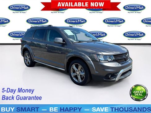 Used 2017 Dodge Journey Crossroad FWD image 1