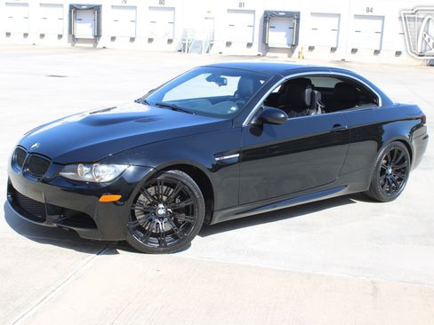 Used 2009 BMW M3 Convertible RWD image 26