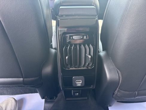 Certified 2022 Jeep Compass Limited AWD/4WD image 30
