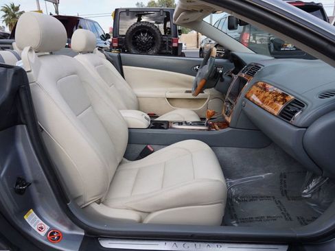 Used 2007 Jaguar XK Convertible RWD image 19