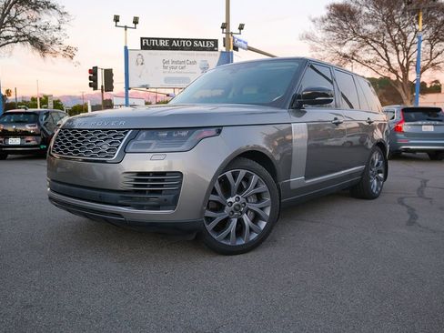 Used 2020 Land Rover Range Rover HSE image 1