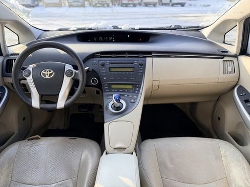 Used 2011 Toyota Prius Three image 17