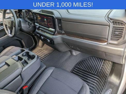 Used 2025 GMC Sierra 1500 SLE w/ X31 Off-Road Package image 27