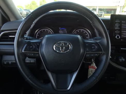 Used 2024 Toyota Camry SE w/ Blackout Package (TMS) image 23